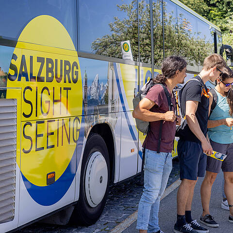 [Translate to English:] HOP ON HOP OFF Bus Tour Salzburg