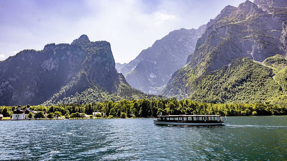 HOP ON HOP OFF Bus Tour Königssee